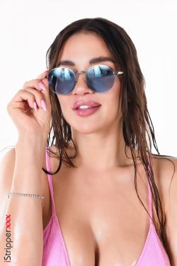 Monixx - Sunshine Glisten - 2