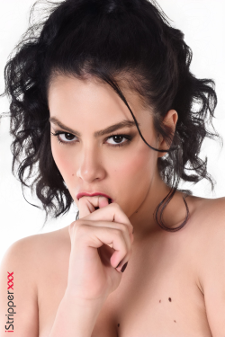 Sally Hunter - Caught In My Nets - 7